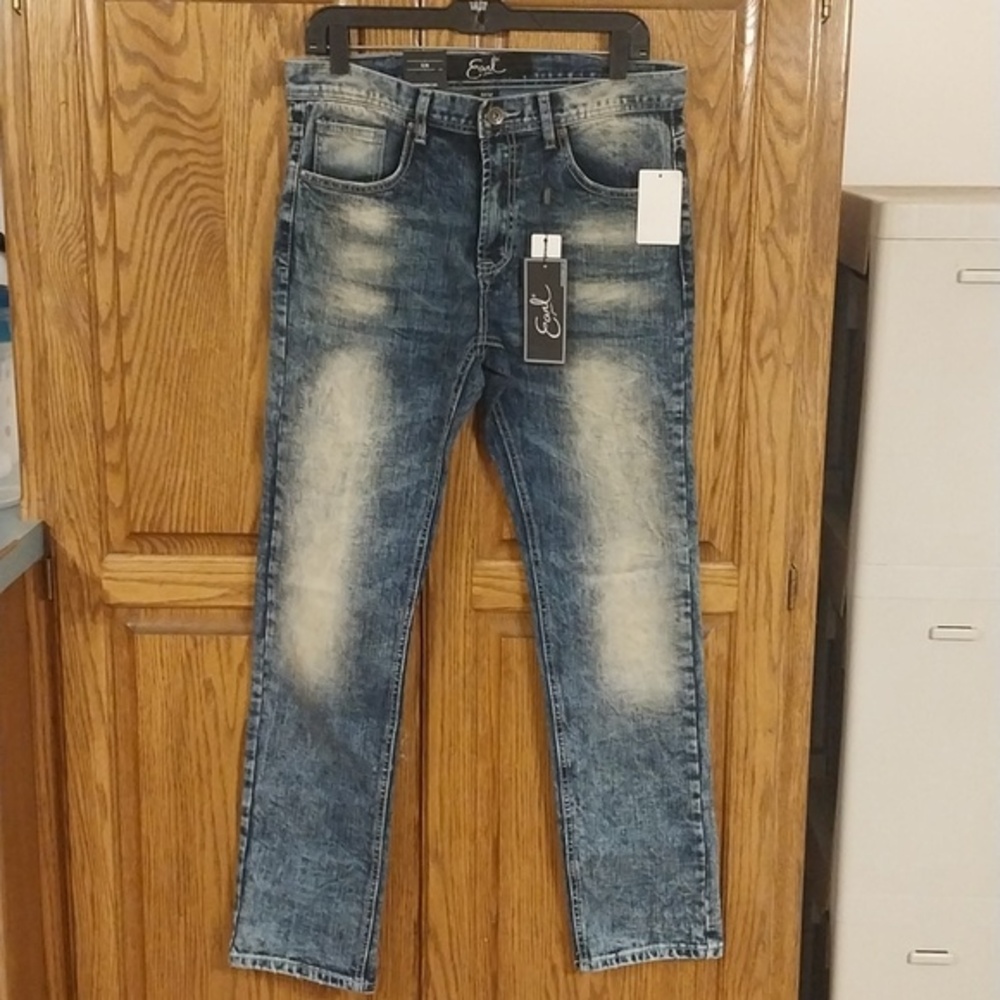 Earl Jeans NWT Men's Classic Stretch Slim 32X32 Worn Tint 5-Pocket Straight Leg‎